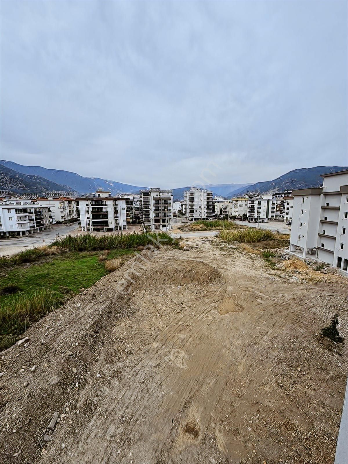 Gökhan Gökdemirden Mükemmel Konumda Lüks Satılık 1+1 Sıfır Daire - Görsel 6