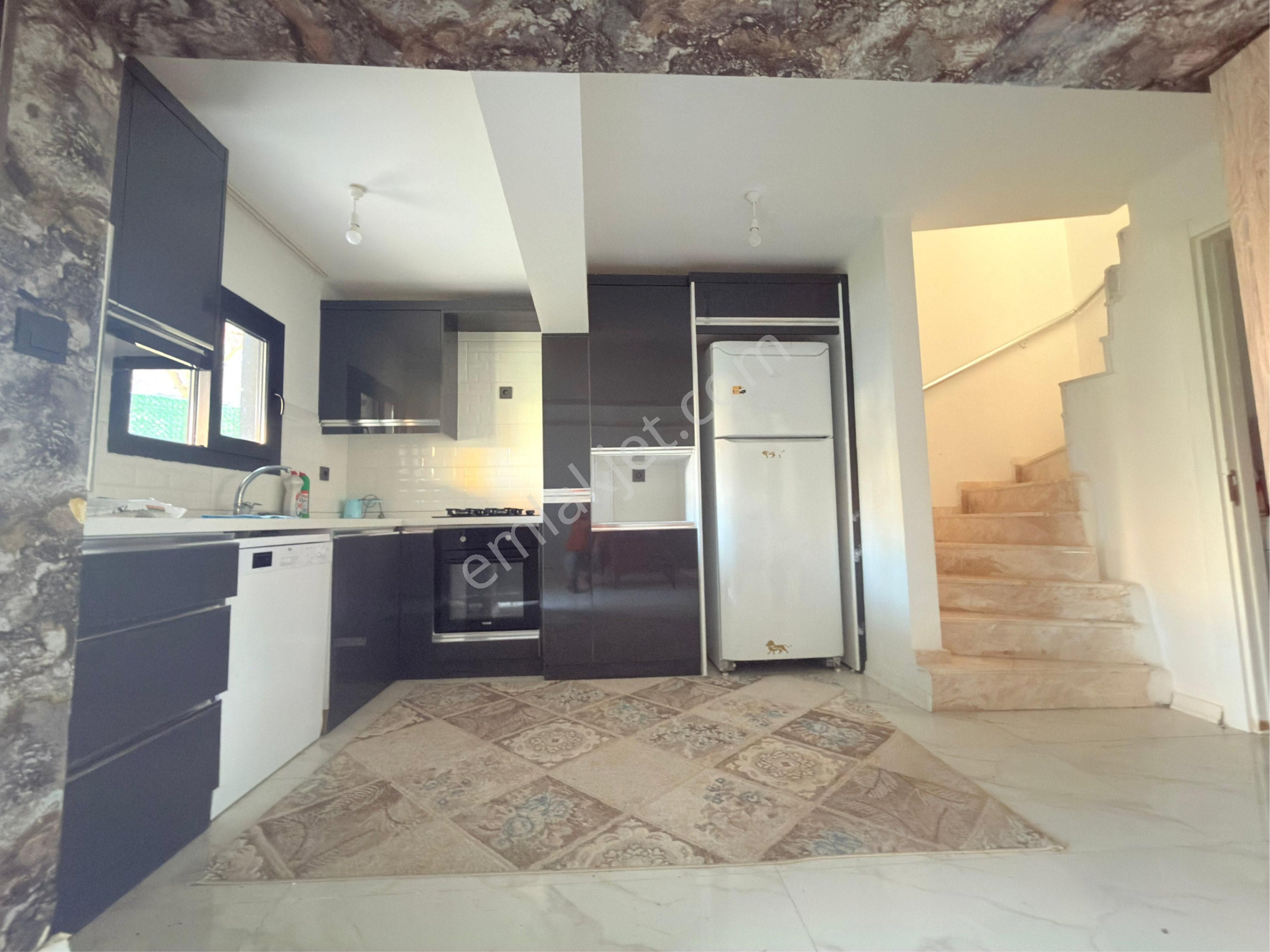 Güzelçamlı Da Havuzlu Butik Sitede 3+1 Villa - Görsel 31