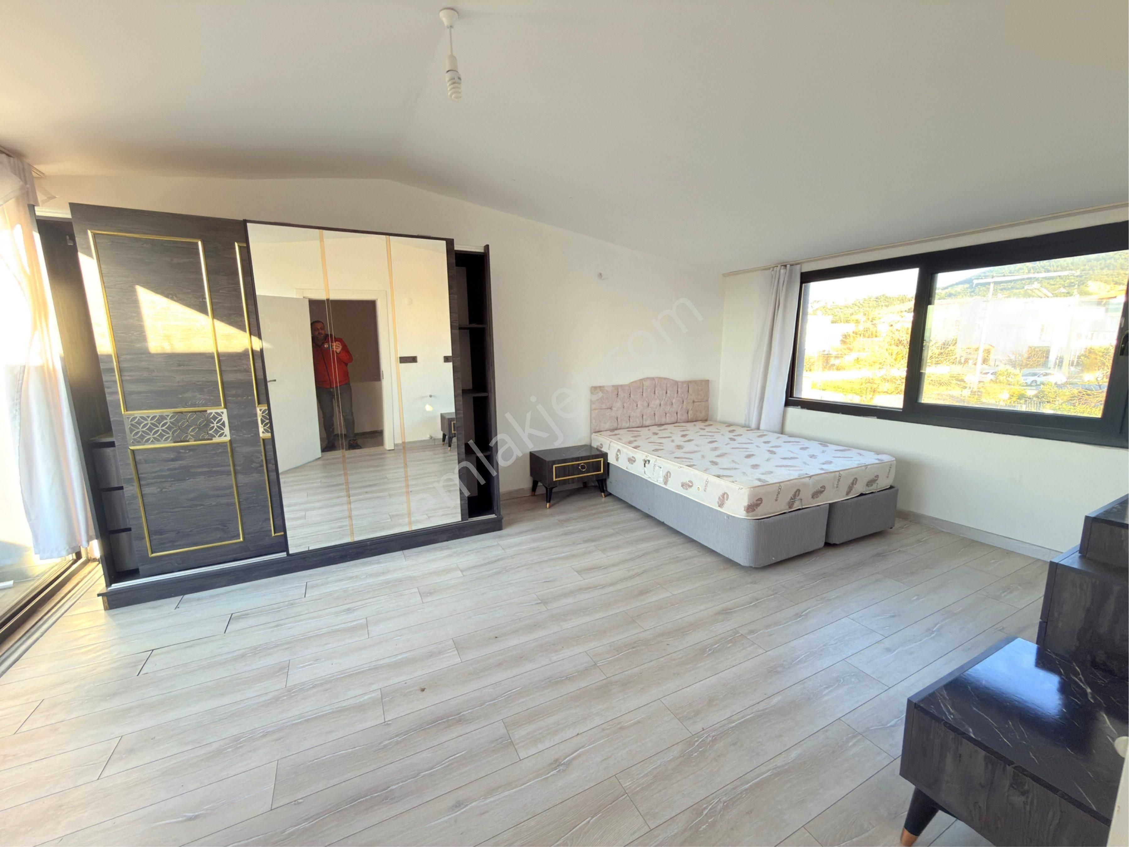 Güzelçamlı Da Havuzlu Butik Sitede 3+1 Villa - Görsel 32