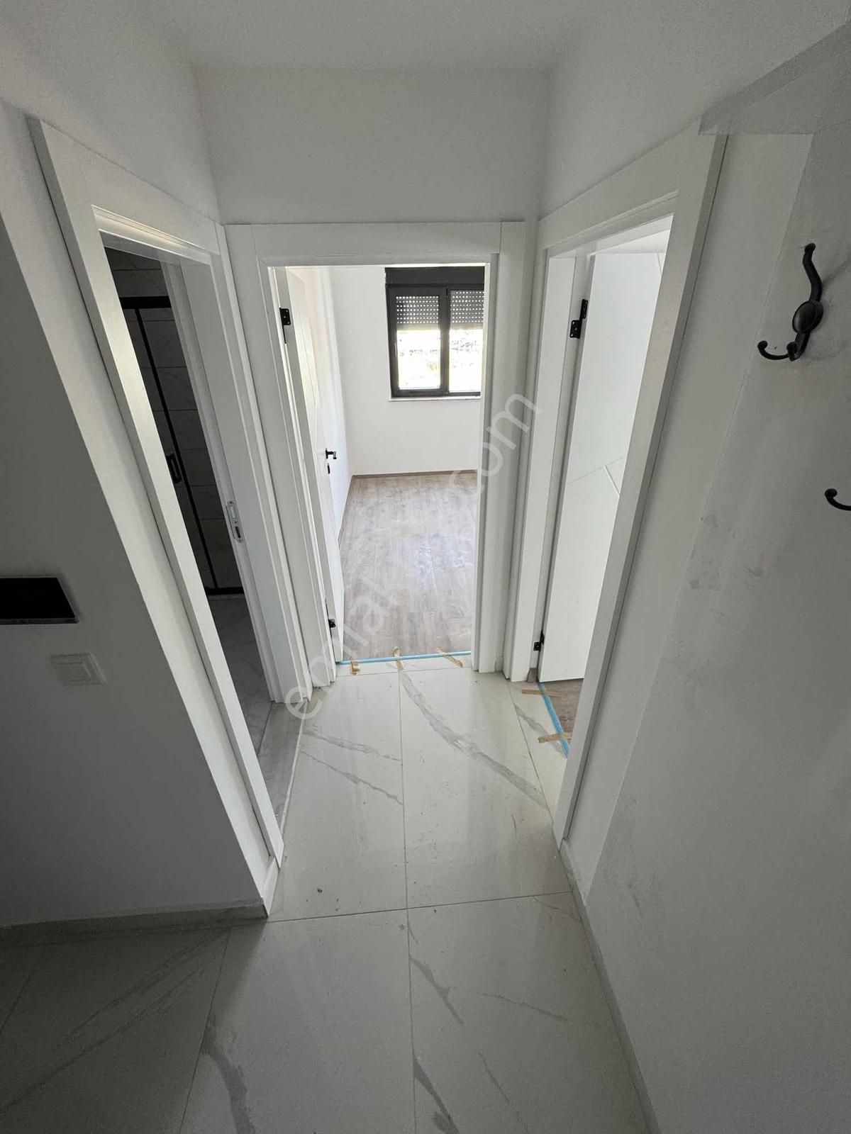 Merkezi Konumda 3 Blok Site İçi 1+1 Sıfır Satılık Daire - Görsel 9