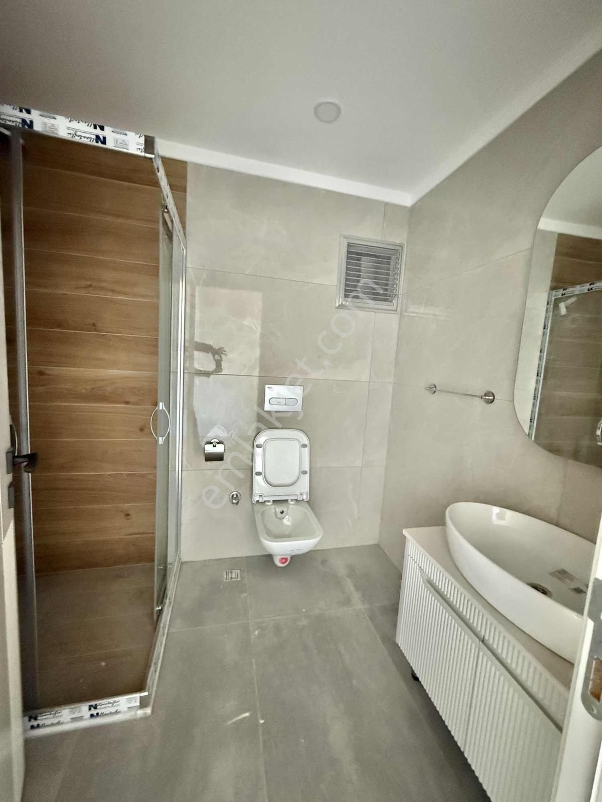 Yenişafakt'ta 3+1 140 M2 Arakat Ebeveyn Banyolu Daire - Görsel 19