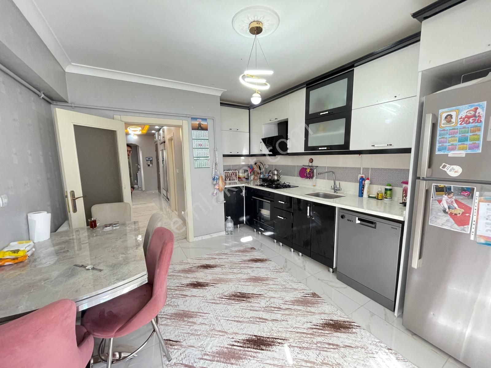 Mç Emlak'tan Mareşal Çakmak Mahallesin'de 3+1 Satılık Daire - Görsel 3