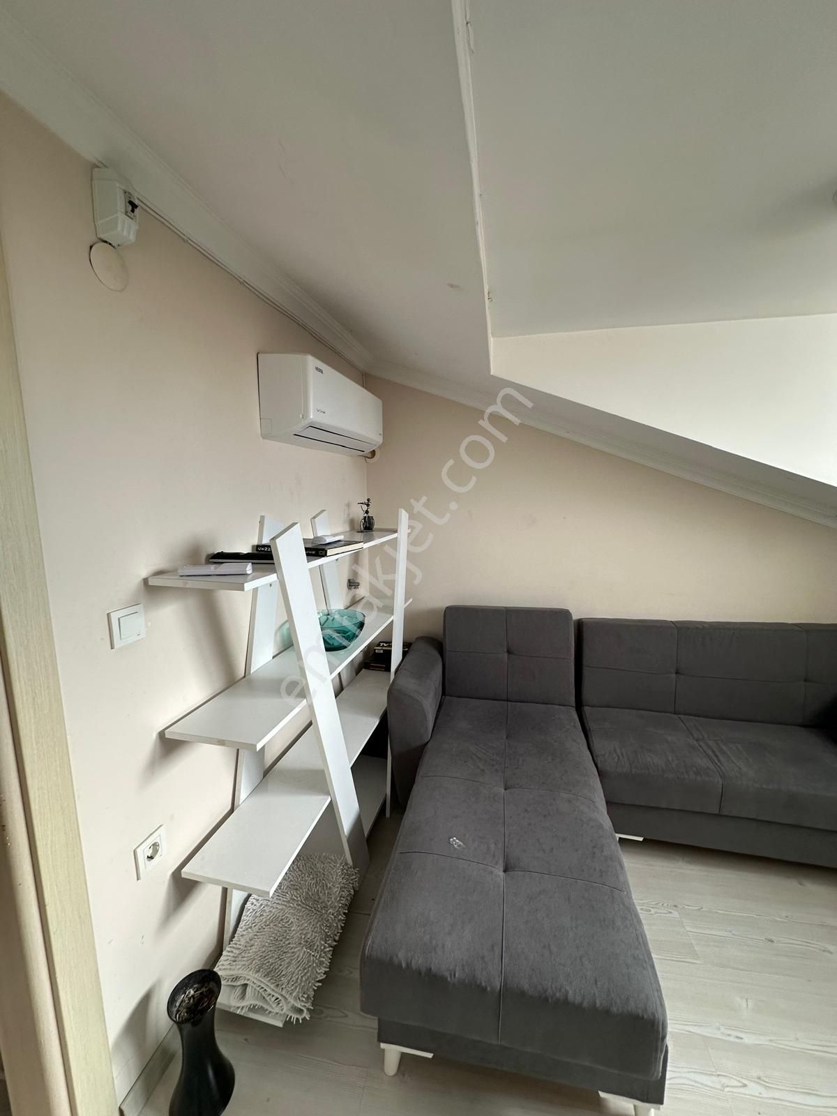 Gültepe Mahallesinde Kiralık 1+1 Eşyalı Daire - Görsel 3