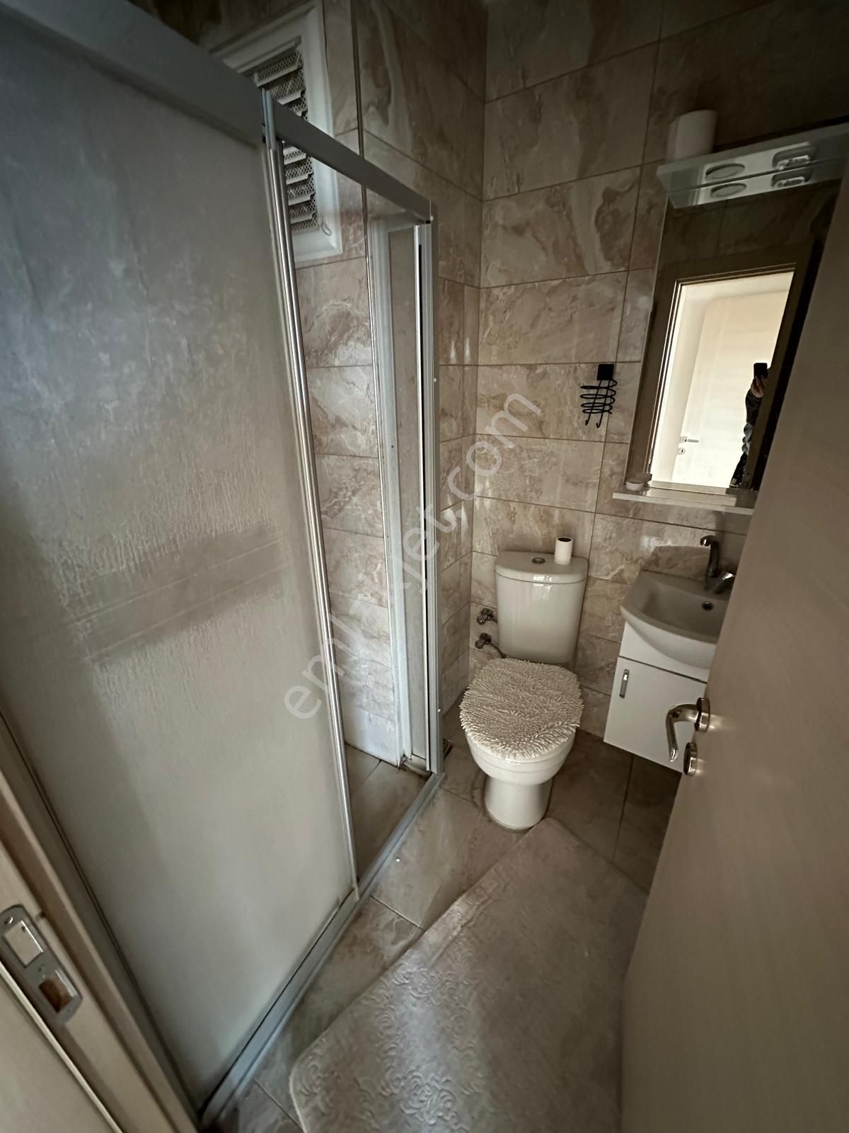 Gültepe Mahallesinde Kiralık 1+1 Eşyalı Daire - Görsel 4