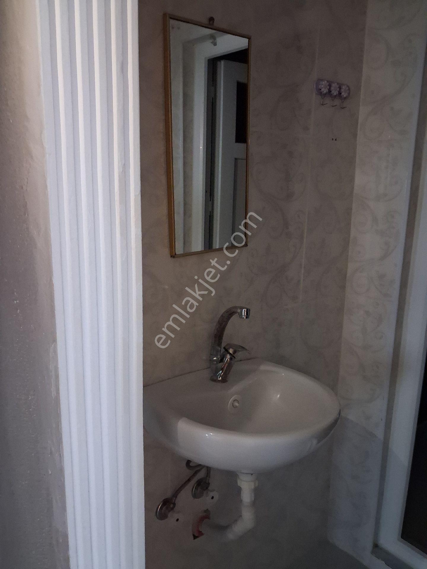 Tuşba Emlaktan Satılık İskanlı Kombili Geniş 2+1 Daire - Görsel 30