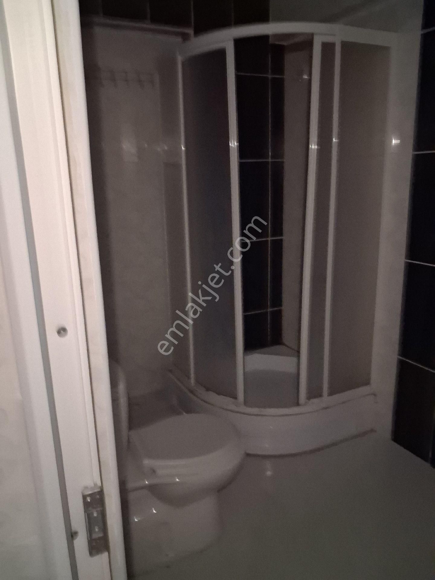 Tuşba Emlaktan Satılık İskanlı Kombili Geniş 2+1 Daire - Görsel 26