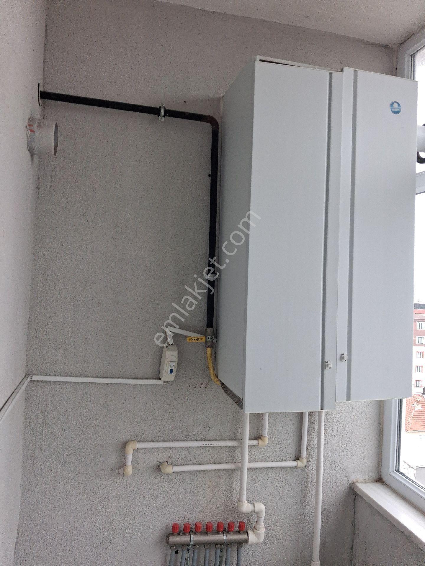 Tuşba Emlaktan Satılık İskanlı Kombili Geniş 2+1 Daire - Görsel 18