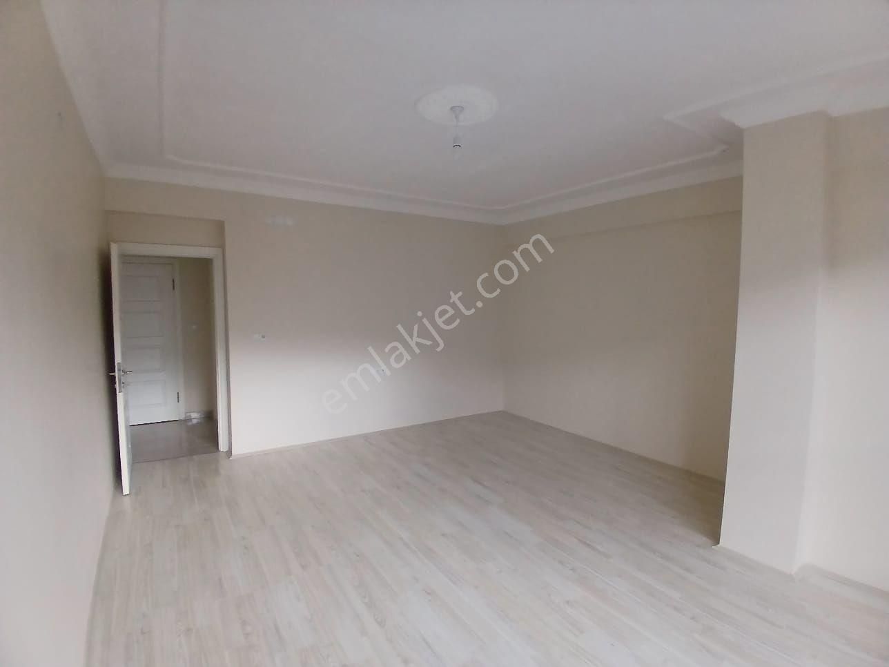 Akçay Emlak'tan Akşehir Seyran Mahallesinde Ara Kat Asansörlü 4 Yaşında Kiralık 3+1 Daire - Görsel 9