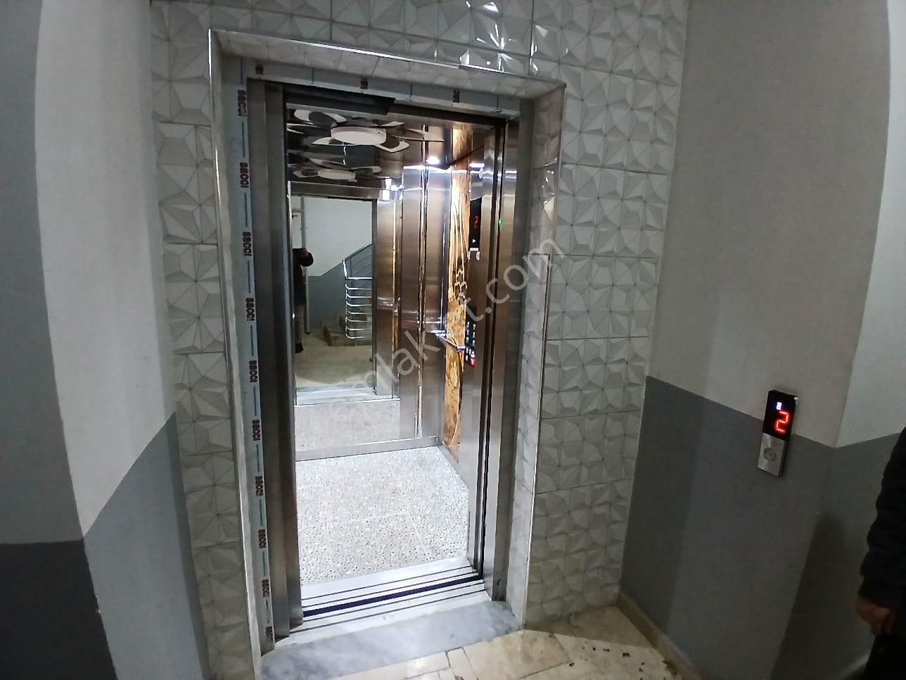 Akçay Emlak'tan Akşehir Seyran Mahallesinde Ara Kat Asansörlü 4 Yaşında Kiralık 3+1 Daire - Görsel 25