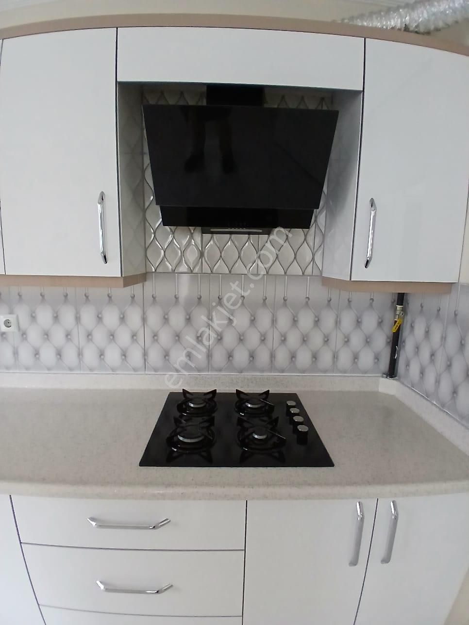 Akçay Emlak'tan Akşehir Seyran Mahallesinde Ara Kat Asansörlü 4 Yaşında Kiralık 3+1 Daire - Görsel 5