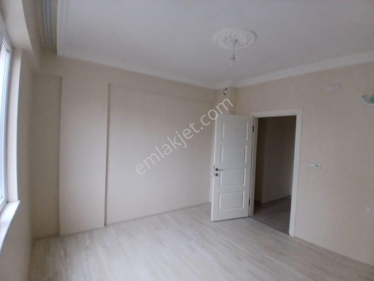 Akçay Emlak'tan Akşehir Seyran Mahallesinde Ara Kat Asansörlü 4 Yaşında Kiralık 3+1 Daire - Görsel 16