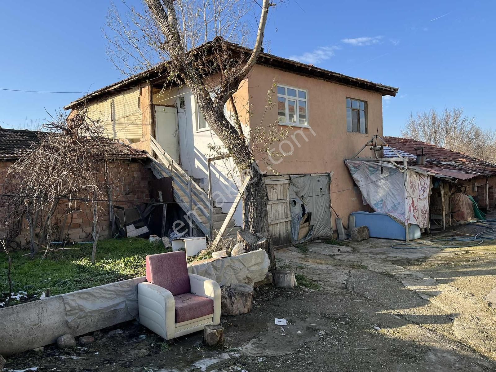 Deniz Emlaktan Suluovada Kargir Ahşap Ev