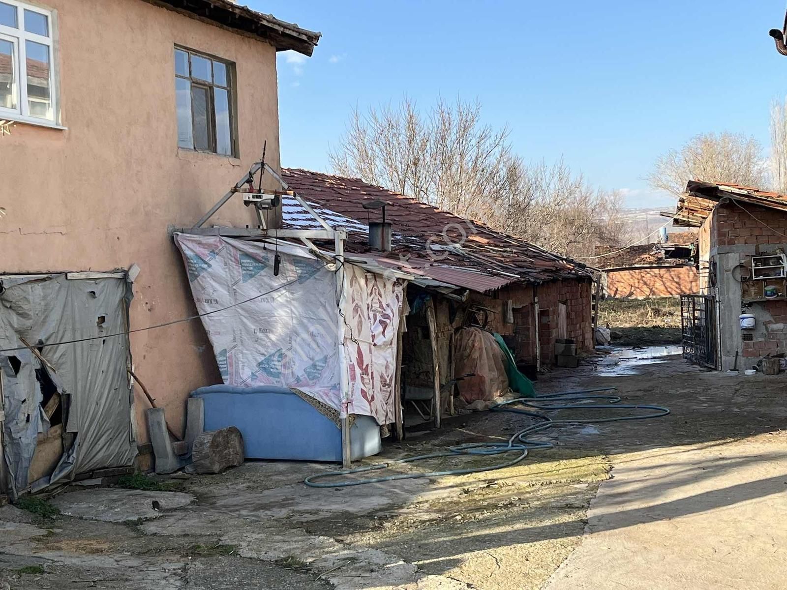 Deniz Emlaktan Suluovada Kargir Ahşap Ev - Görsel 7