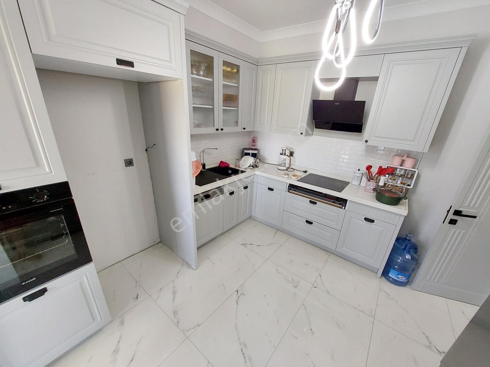 Güre'de, Muhteşem Peyzajlı ,yüzme Havuzlu 5+1 Lüks Villa - Görsel 24