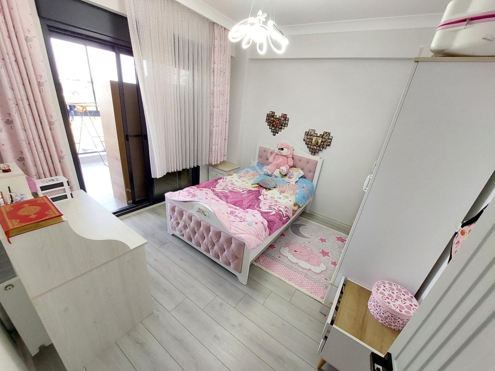 Güre'de, Muhteşem Peyzajlı ,yüzme Havuzlu 5+1 Lüks Villa - Görsel 13