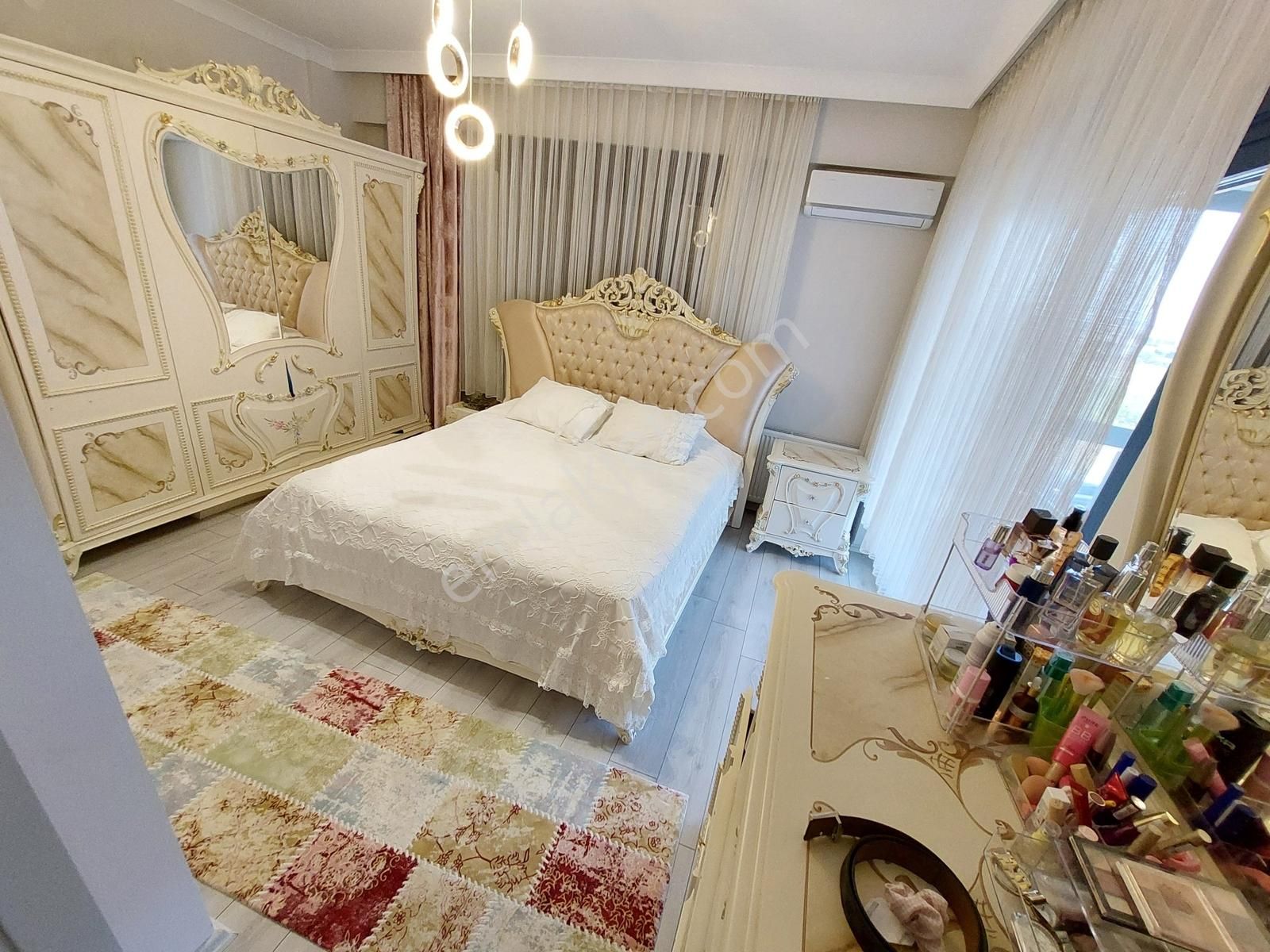 Güre'de, Muhteşem Peyzajlı ,yüzme Havuzlu 5+1 Lüks Villa - Görsel 31