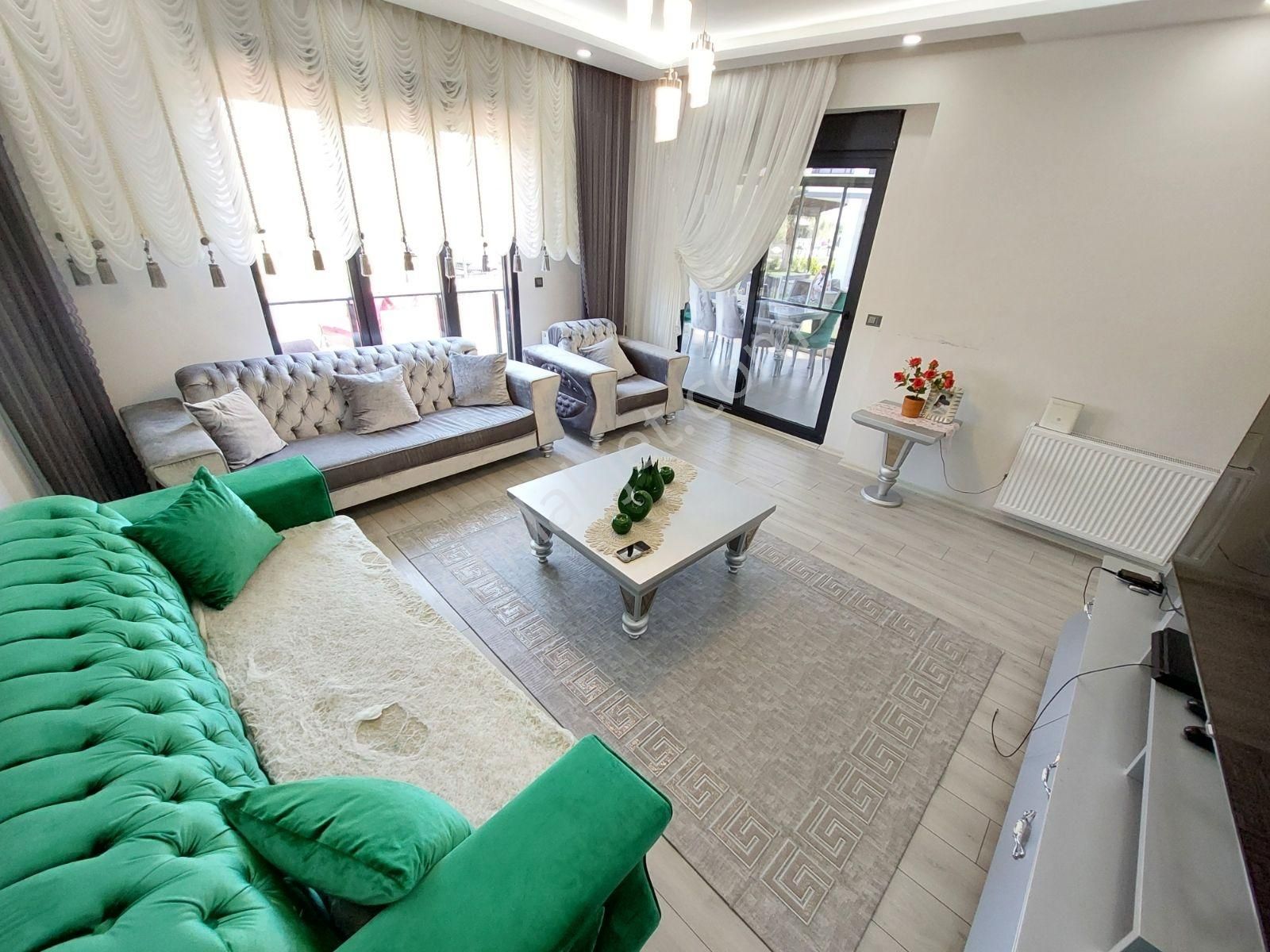 Güre'de, Muhteşem Peyzajlı ,yüzme Havuzlu 5+1 Lüks Villa - Görsel 16