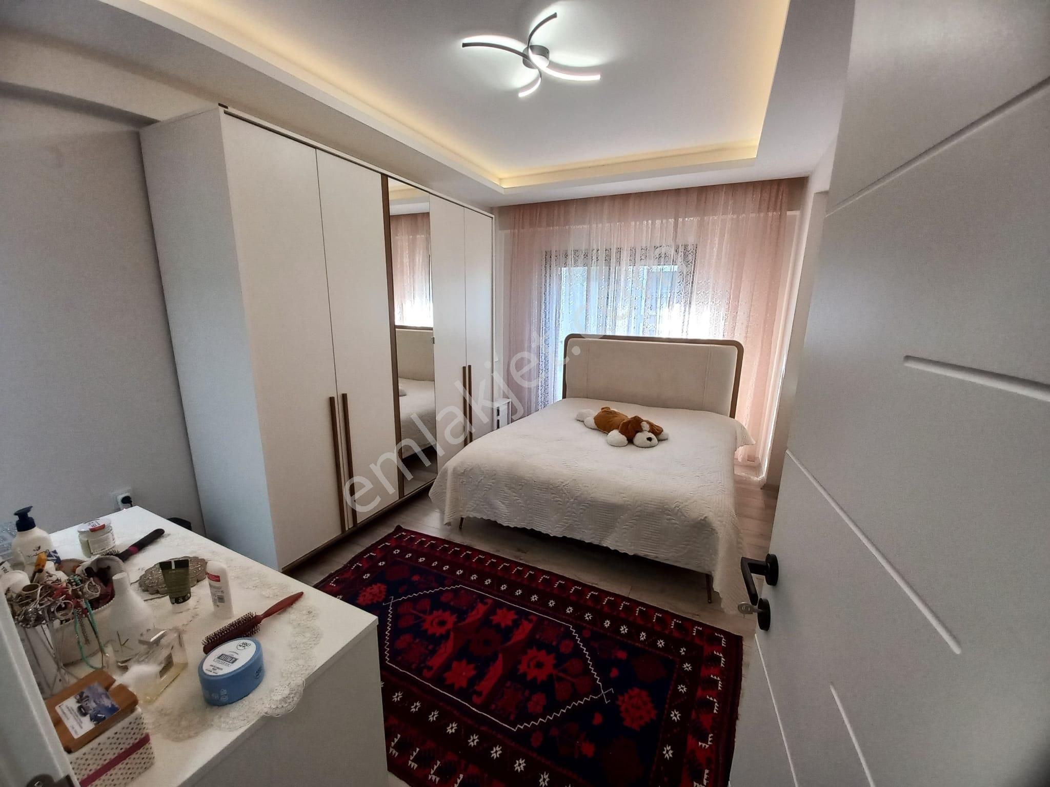 Turpa Lotustan Ahmet Adaman Sitesinde 3+1 Özel Yapım Satılık Daire - Görsel 13