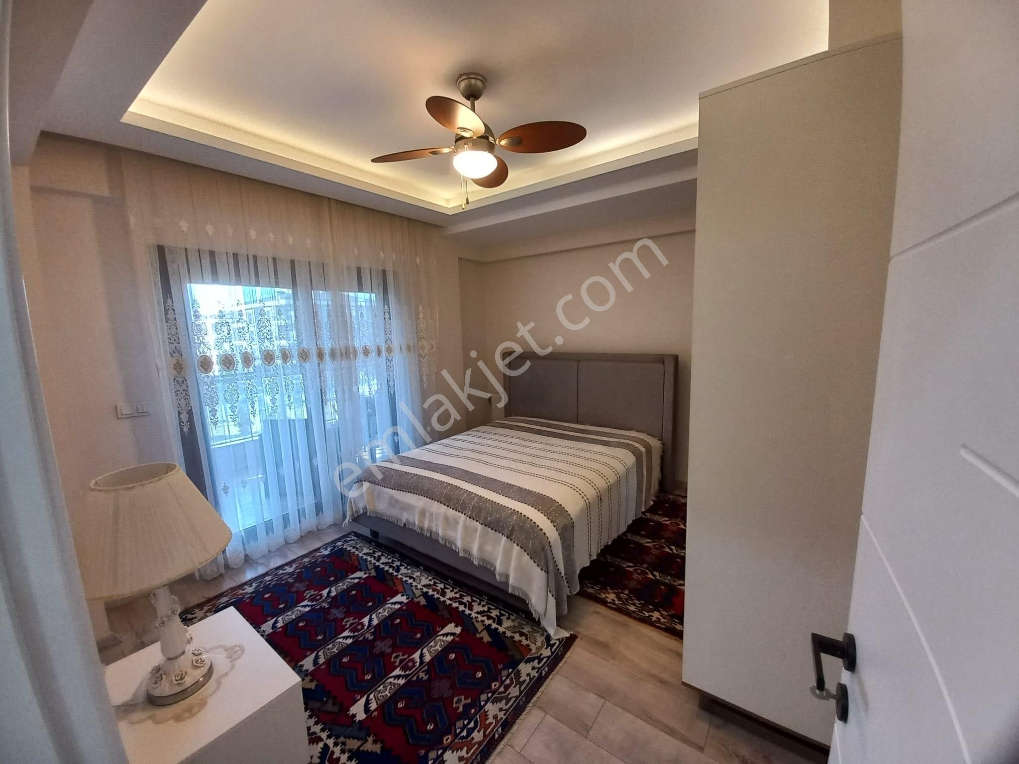 Turpa Lotustan Ahmet Adaman Sitesinde 3+1 Özel Yapım Satılık Daire - Görsel 16