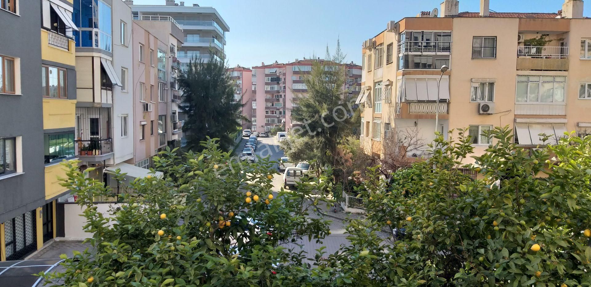 Bayraklı Özkanlar Haşim İşcan Caddesi Üzerinde Full Eşyalı Kiralık Doğalgaz Kombili Daire - Görsel 15