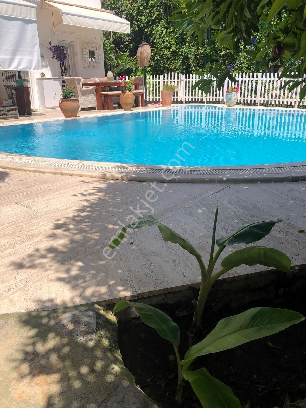 Bodrum Yalıkavak Sahilde Satılık 6 Daireli Site Ve 1200m2 Arsası - Görsel 2