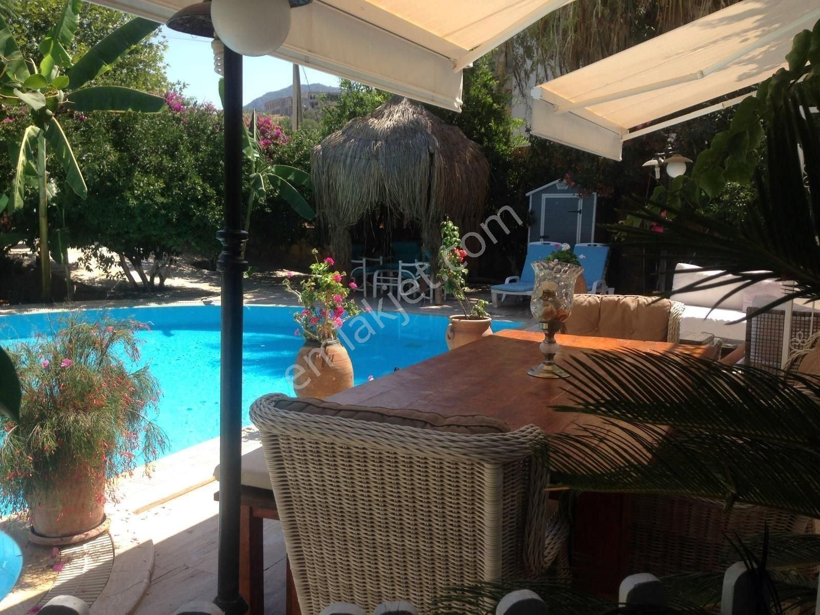 Bodrum Yalıkavak Sahilde Satılık 6 Daireli Site Ve 1200m2 Arsası - Görsel 3