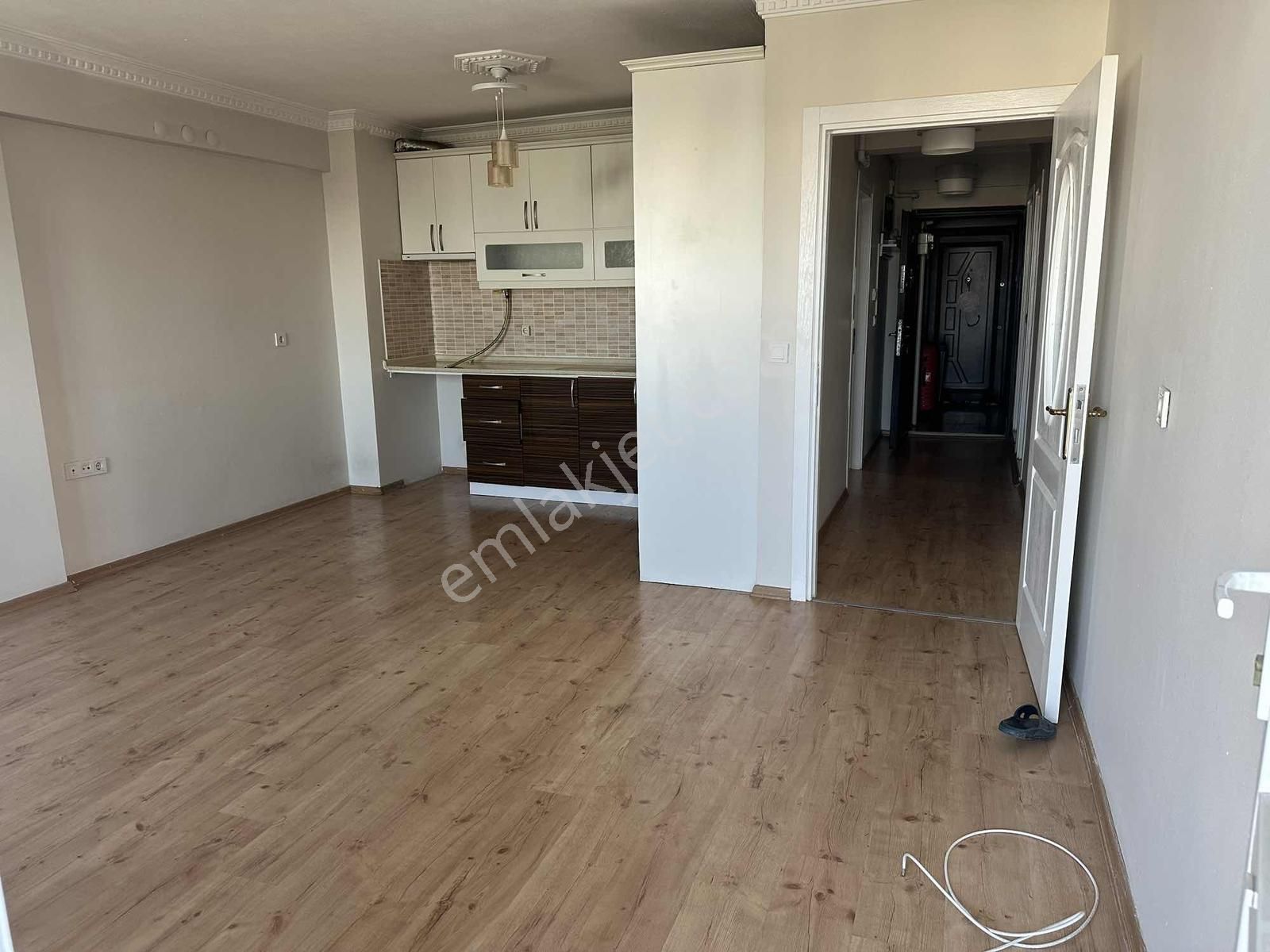 Demetten 2+1 Açık Mutfaklı Doğalgazlı Arakat Satılık Daire. - Görsel 8