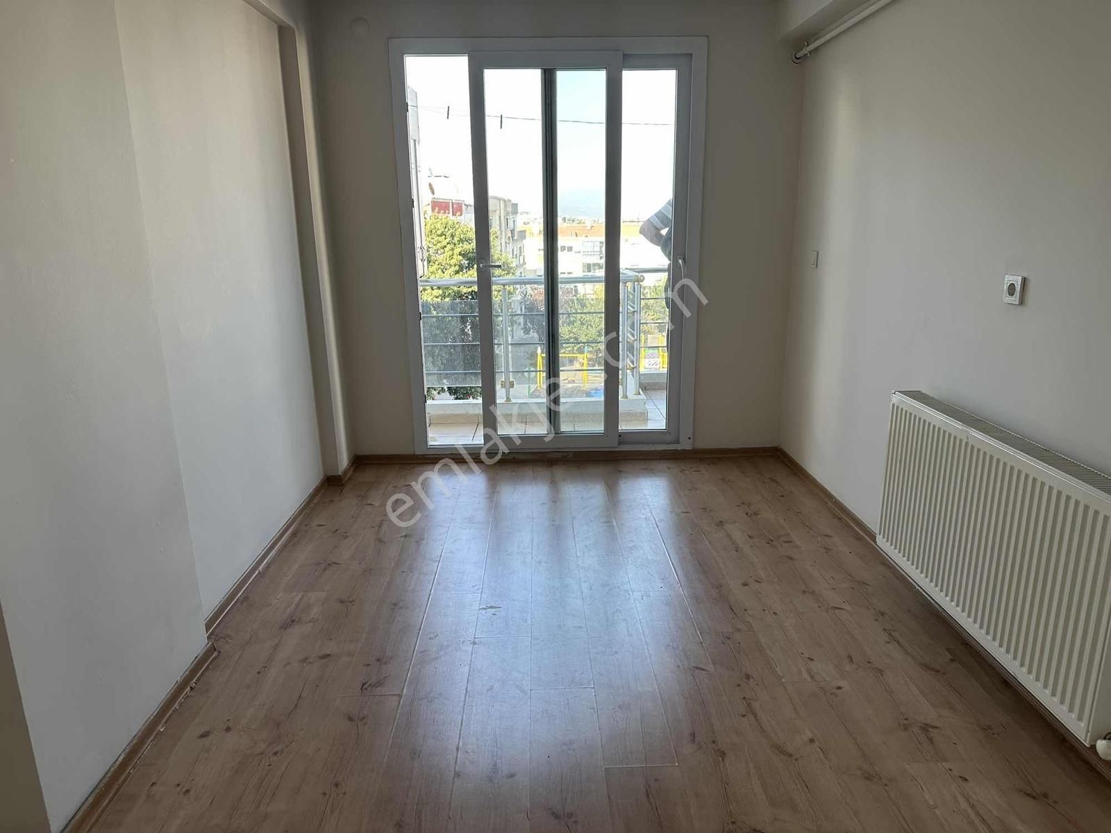 Demetten 2+1 Açık Mutfaklı Doğalgazlı Arakat Satılık Daire. - Görsel 9