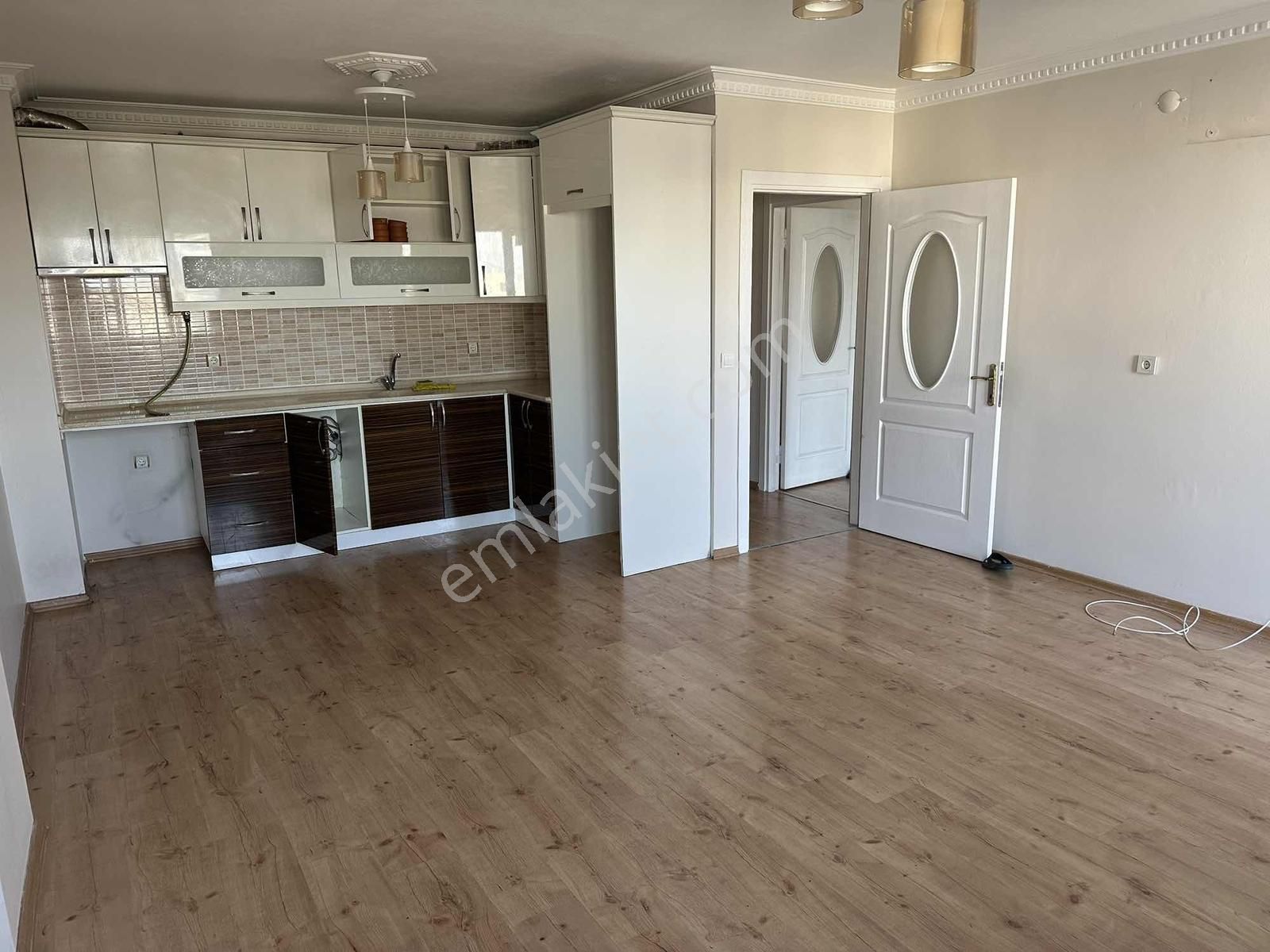 Demetten 2+1 Açık Mutfaklı Doğalgazlı Arakat Satılık Daire. - Görsel 20