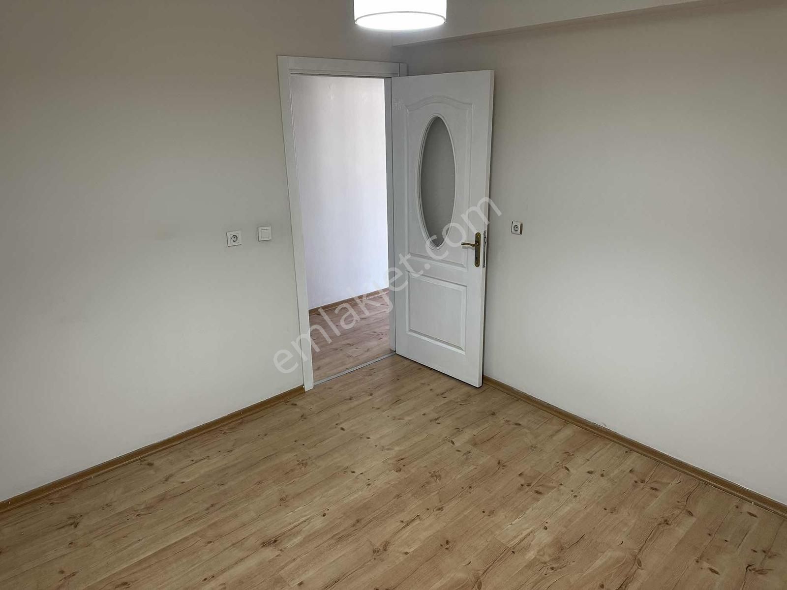 Demetten 2+1 Açık Mutfaklı Doğalgazlı Arakat Satılık Daire. - Görsel 24