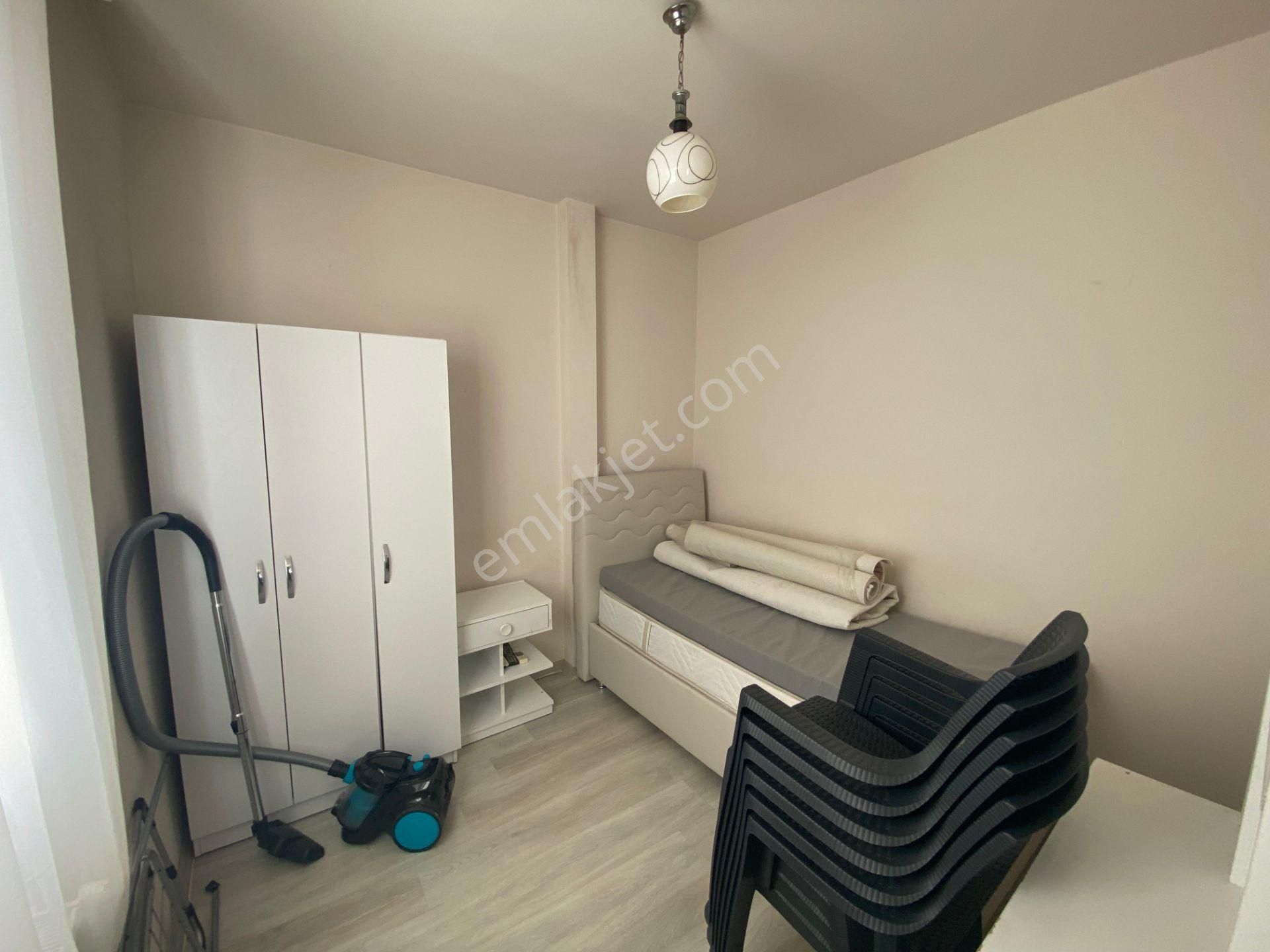 Yenişehir Çiftlikköy Mah.de D.gazlı 2+1 Eşyalı Kiralık Daire - Görsel 3