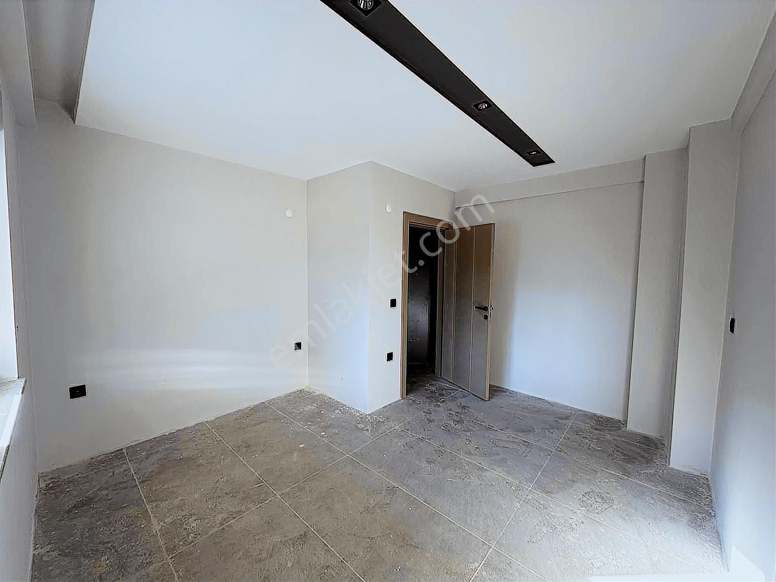 Mevlana Kavşağında Sıfır Yerden Isıtmalı 3+1 Lüks Ters Dubleks - Görsel 9