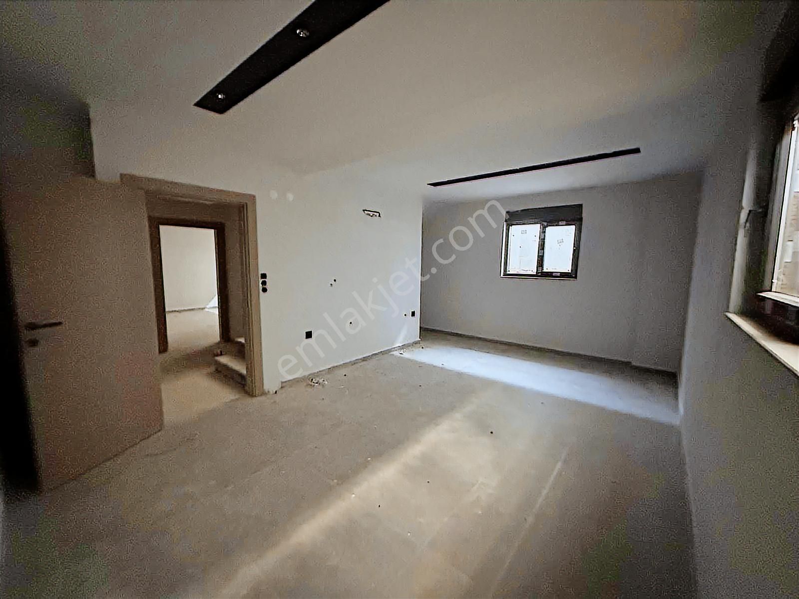 Mevlana Kavşağında Sıfır Yerden Isıtmalı 3+1 Lüks Ters Dubleks - Görsel 25