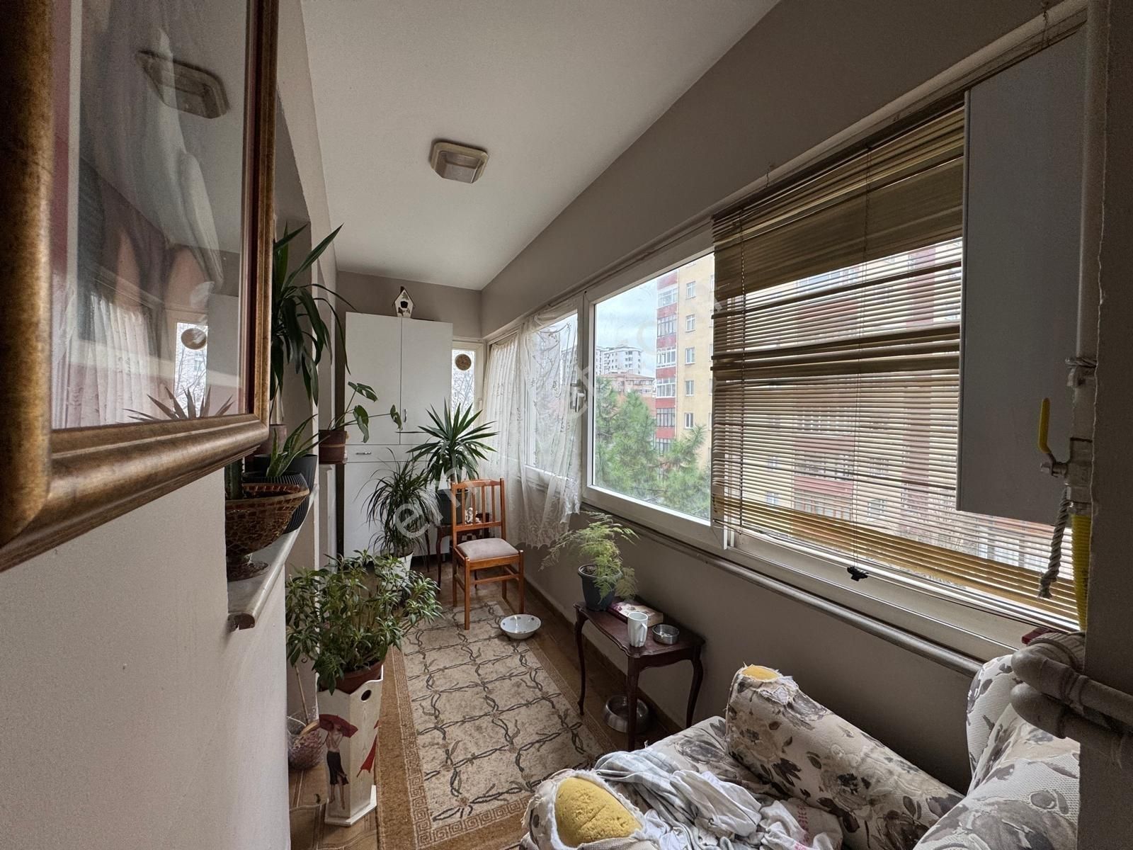 Utkudan Kozyatağı Bayar Cad. Yakın Balkonlu 105 Net Satılık 3+1 - Görsel 31