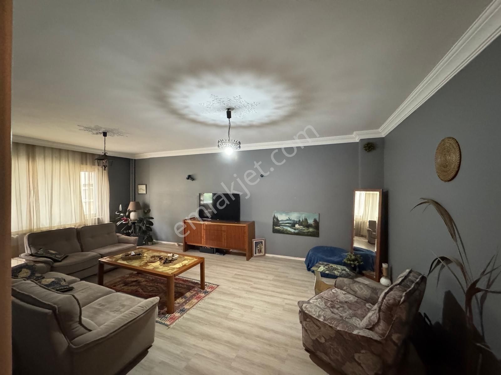 Utkudan Kozyatağı Bayar Cad. Yakın Balkonlu 105 Net Satılık 3+1 - Görsel 24