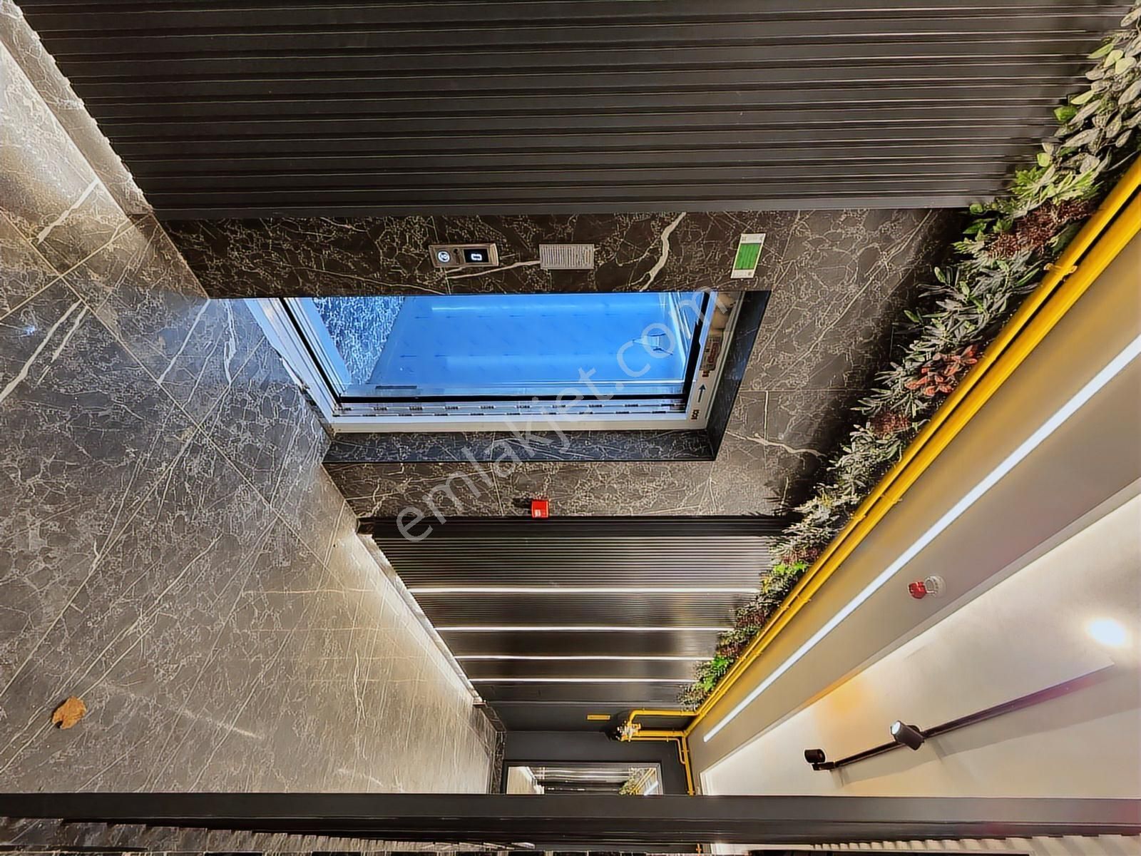 Çobanlı Tramvay Durağının Yanında Ultra Lüks 1+1 - Görsel 22