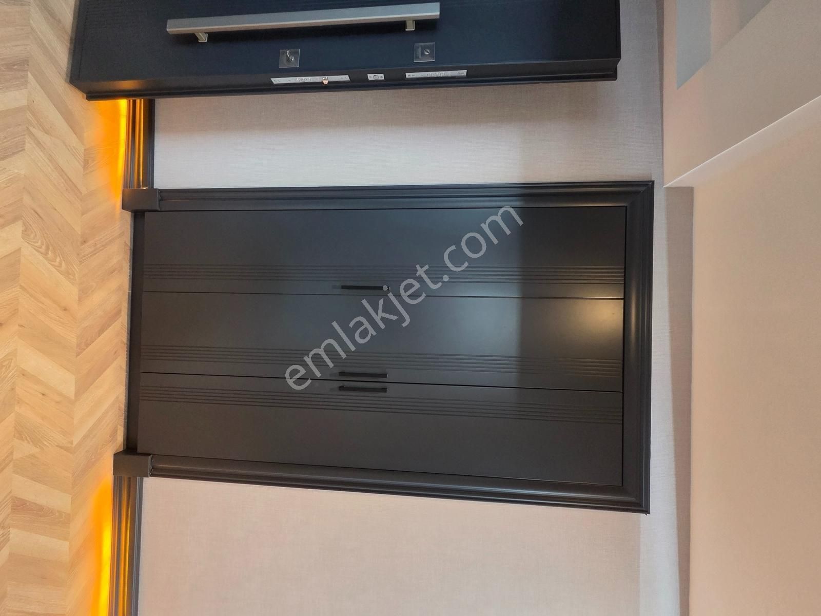 Çobanlı Tramvay Durağının Yanında Ultra Lüks 1+1 - Görsel 14