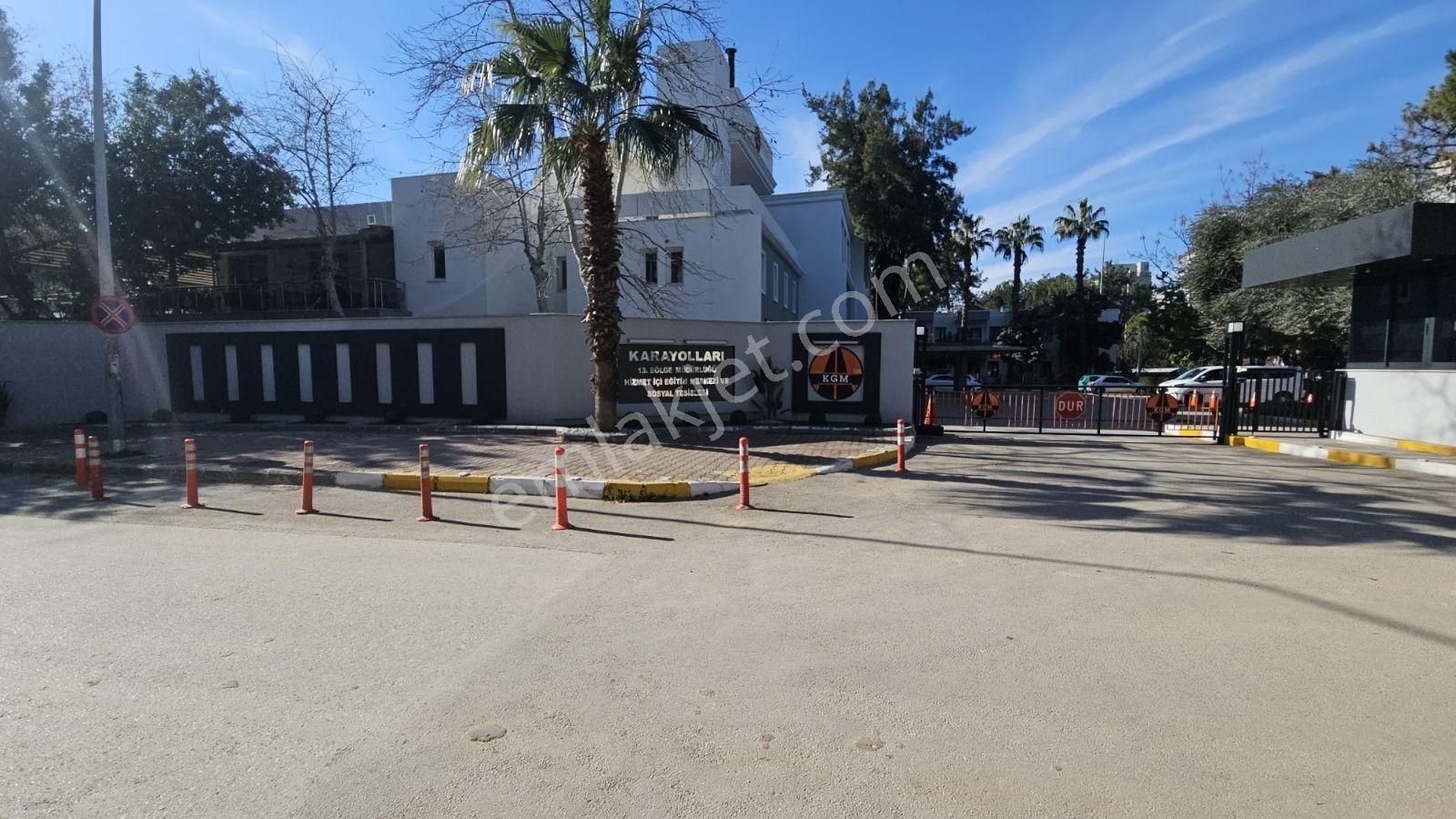 Pamir Caddesin'de Dükkan - Görsel 9