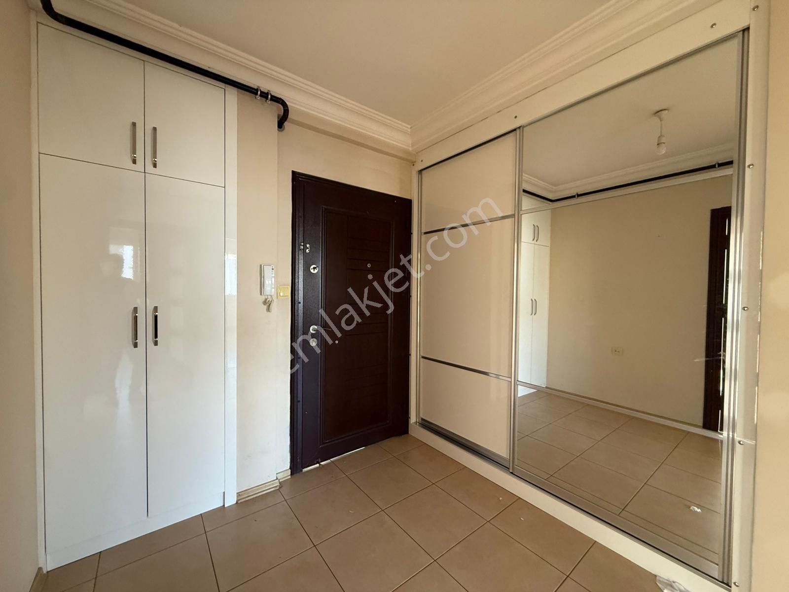 A.türkeş Blv Üzeri/13 Yaş/her Kat Tek Daire/4+1/k.mutfak/ç.banyo - Görsel 29