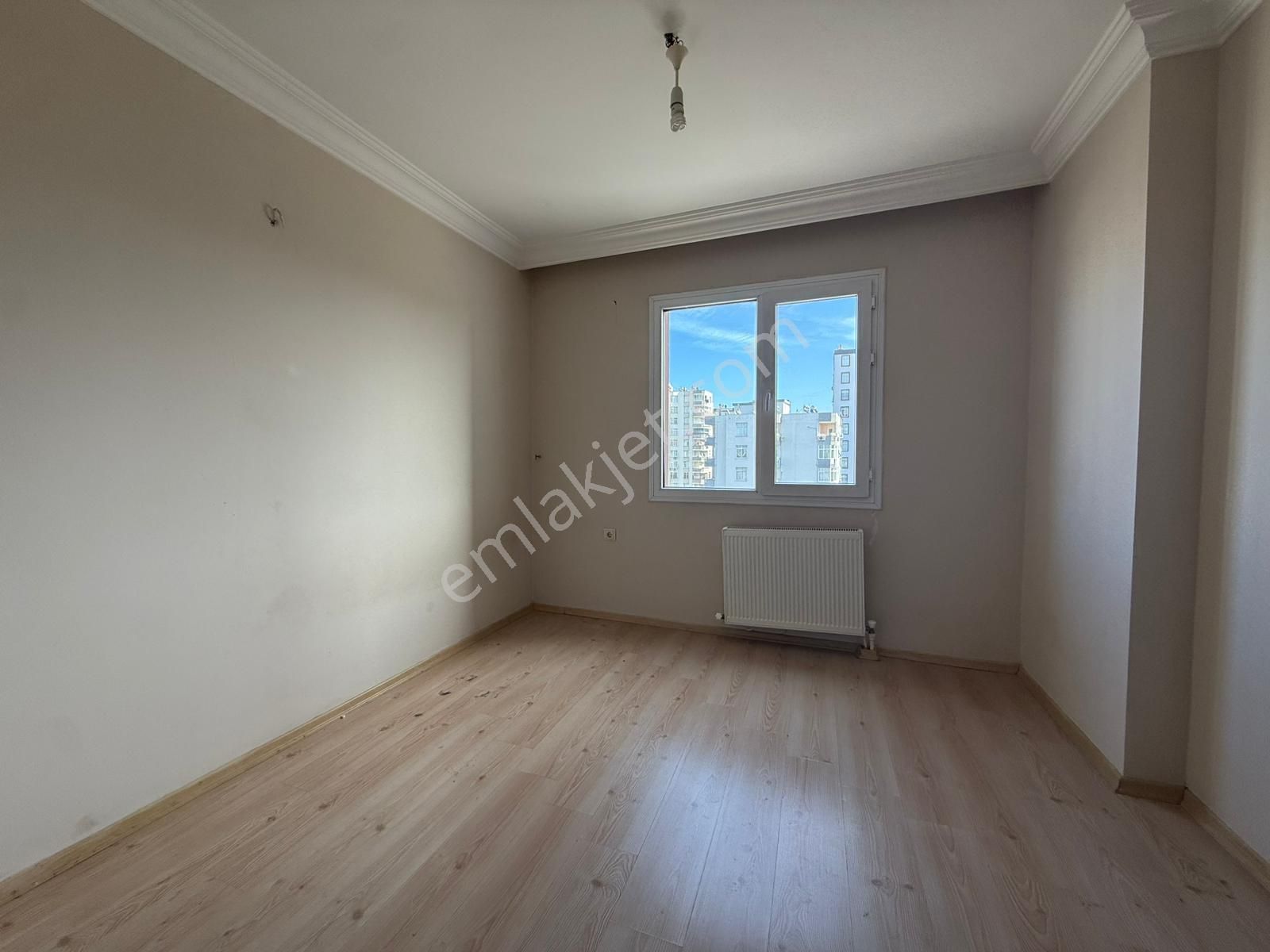 A.türkeş Blv Üzeri/13 Yaş/her Kat Tek Daire/4+1/k.mutfak/ç.banyo - Görsel 12