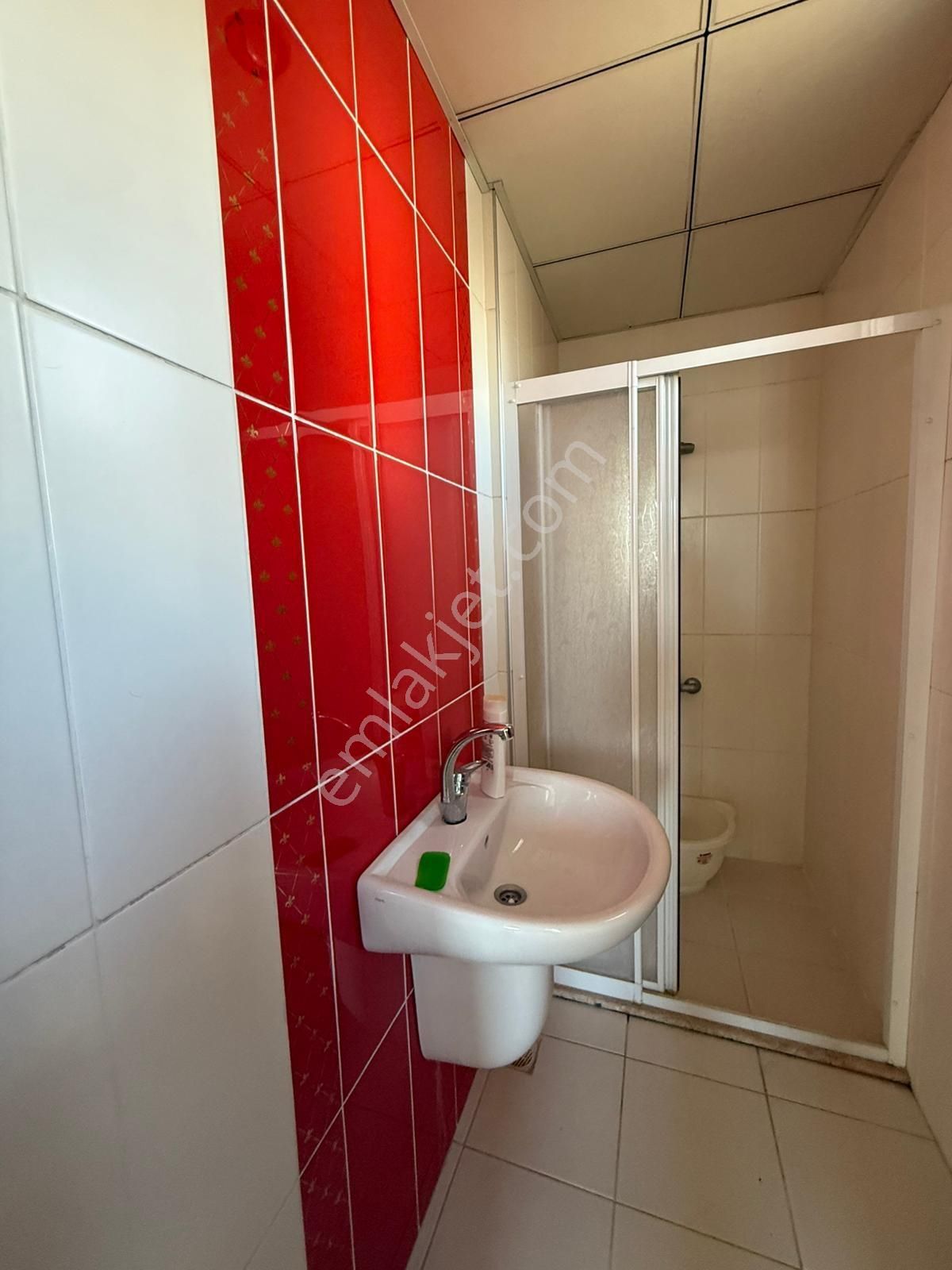 A.türkeş Blv Üzeri/13 Yaş/her Kat Tek Daire/4+1/k.mutfak/ç.banyo - Görsel 13