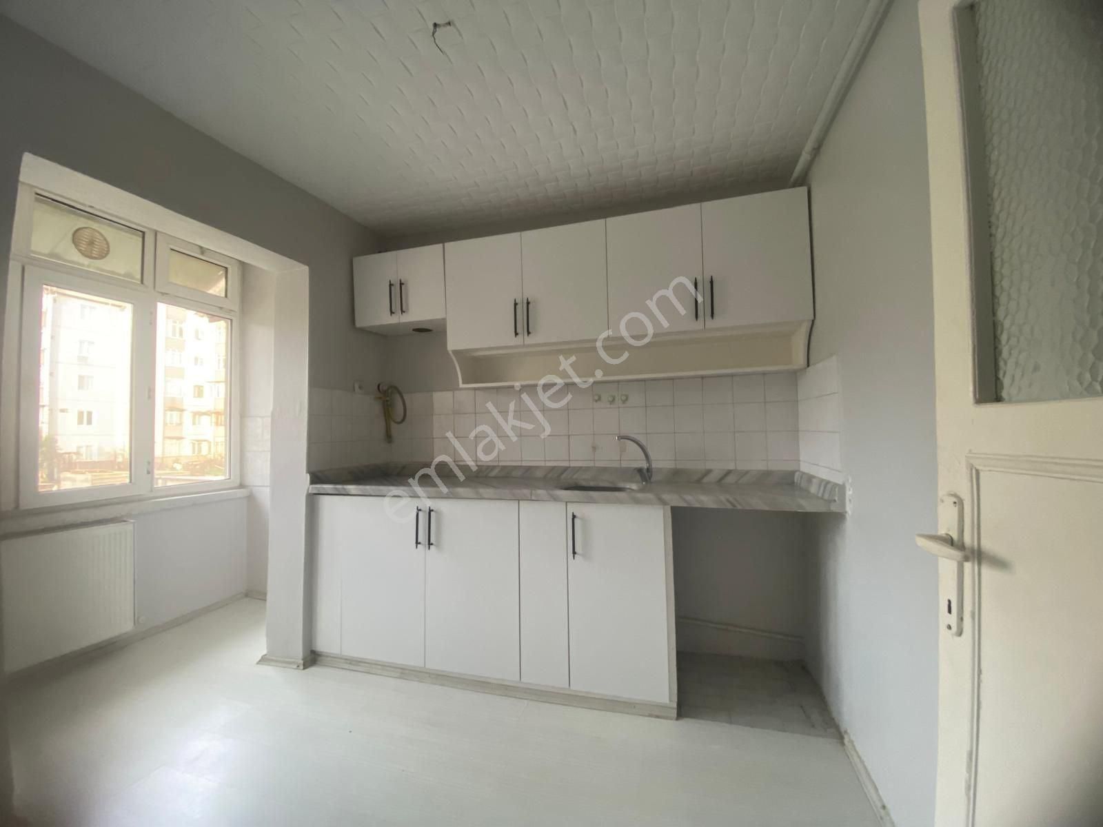 Bursa Orhangazi Arapzade Mahallesi Orkent Sitesi 1+1 Satılık Bakımlı Daire - Görsel 8