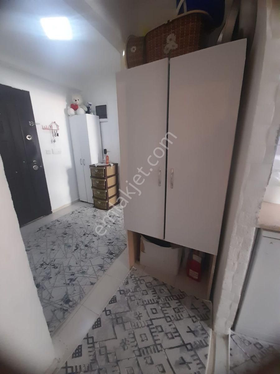 Yeni Mahalle'de Sakarya Parkı Tramavayın Dibinde 2+1 Giriş Daire - Görsel 5