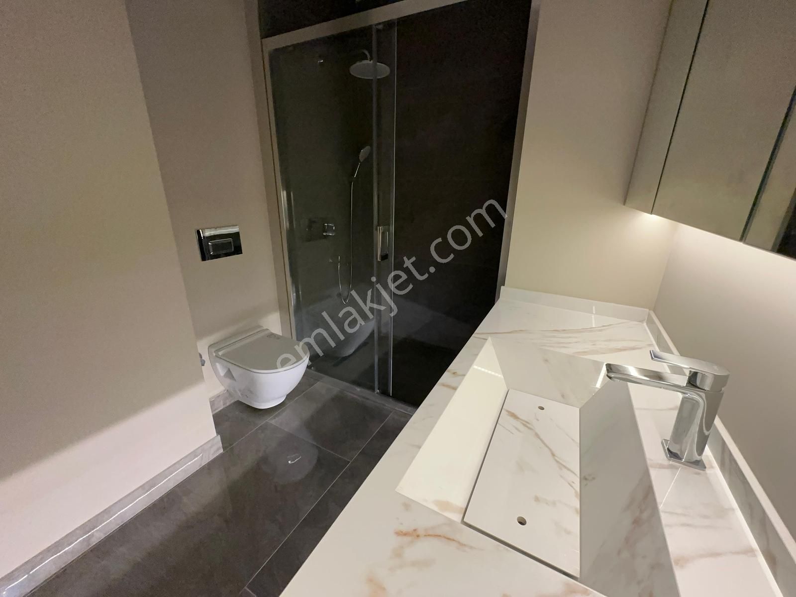 ▄vega▄ege Mahallesi Modern Yapılı Çift Mutfak Tezgahlı 3+1 Daire - Görsel 35