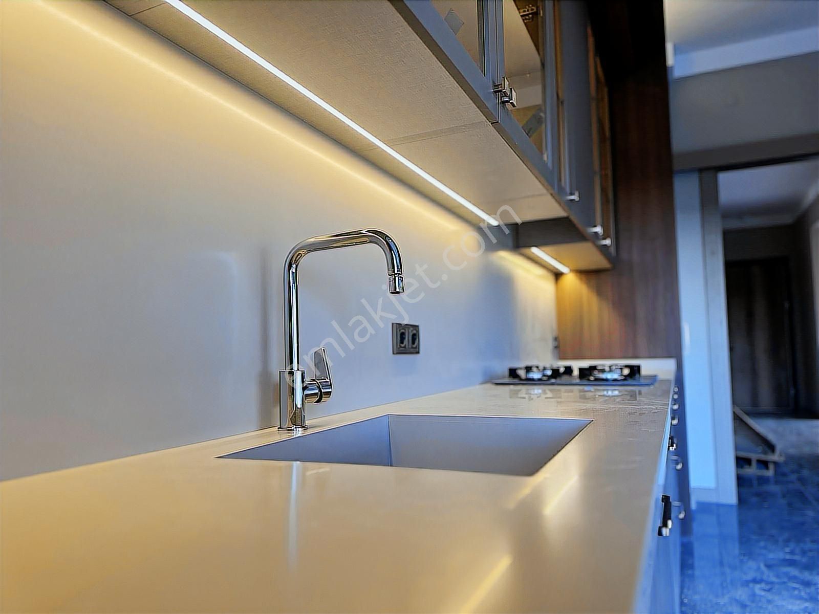 ▄vega▄ege Mahallesi Modern Yapılı Çift Mutfak Tezgahlı 3+1 Daire - Görsel 22