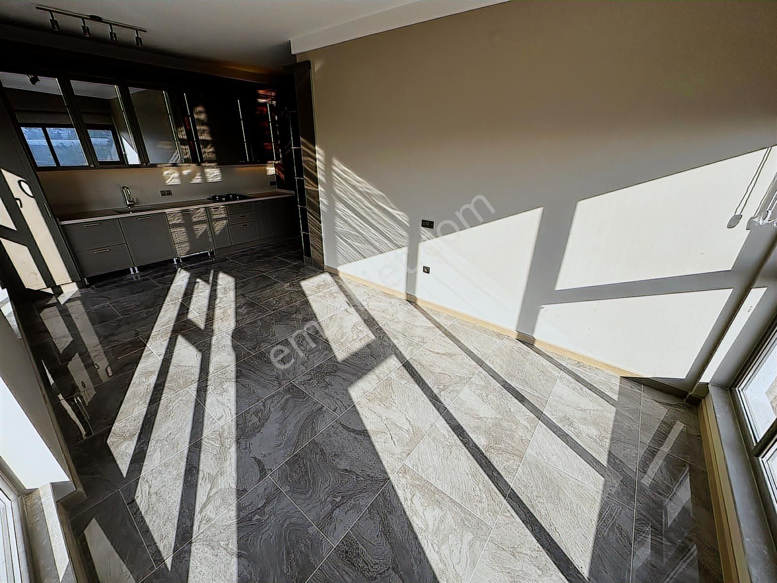 ▄vega▄ege Mahallesi Modern Yapılı Çift Mutfak Tezgahlı 3+1 Daire - Görsel 23