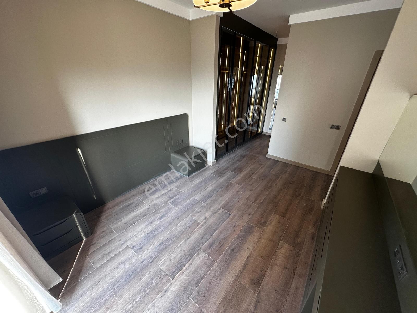 ▄vega▄ege Mahallesi Modern Yapılı Çift Mutfak Tezgahlı 3+1 Daire - Görsel 6