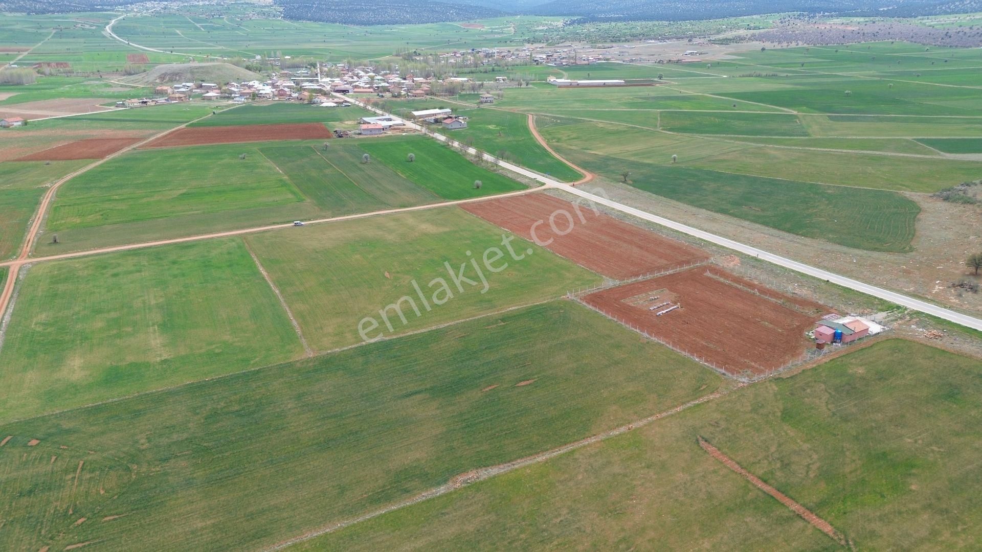 Akören Karahüyükde Bozkır Yoluna 1 Parsel 14.287 M2 Müstakil Tapulu Tarla - Görsel 4