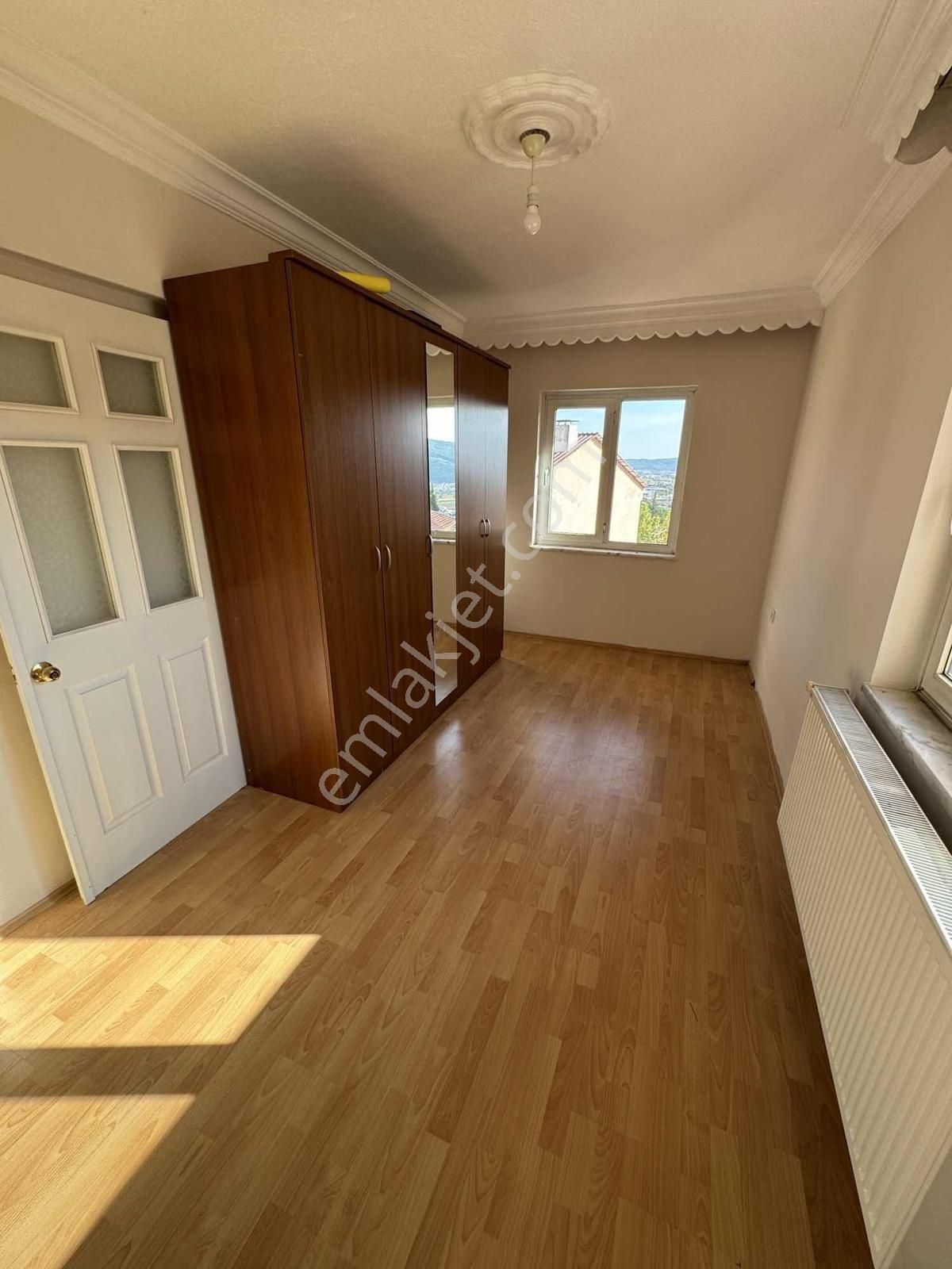 Muğla Menteşe Kademe Evlerinde 3+1 Geniş Kiralık Daire - Görsel 4