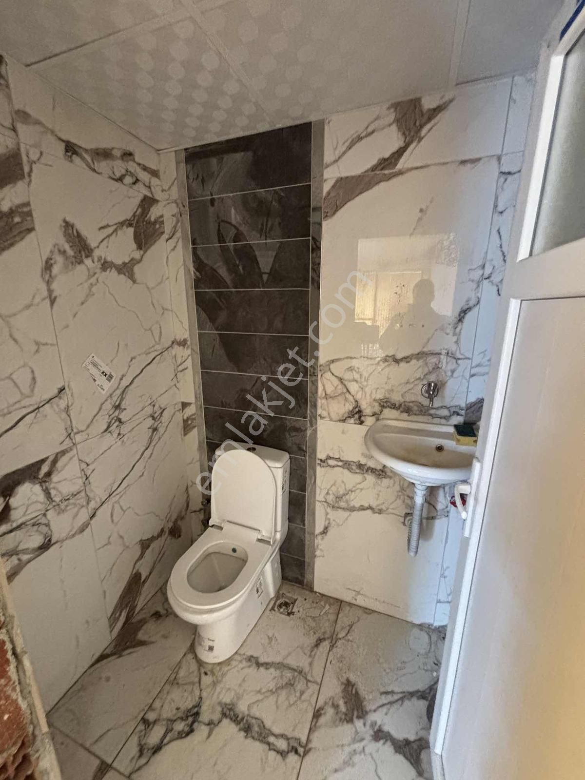 Fevzi Çakmak'ta Satılık 80 M2 Dükkan - Görsel 5